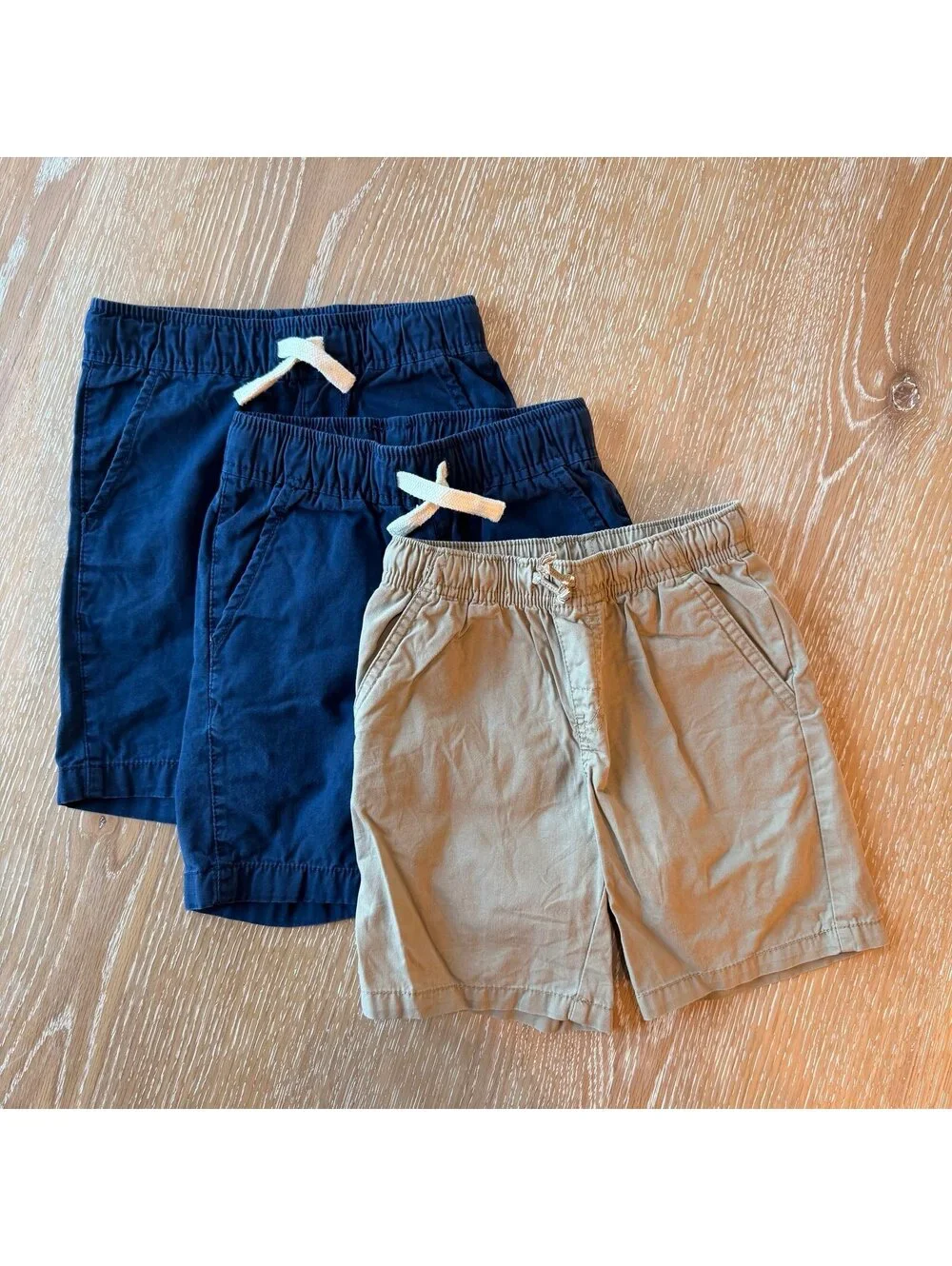 The Children’s Place Navy Blue and Khaki Shorts Bundle 5T